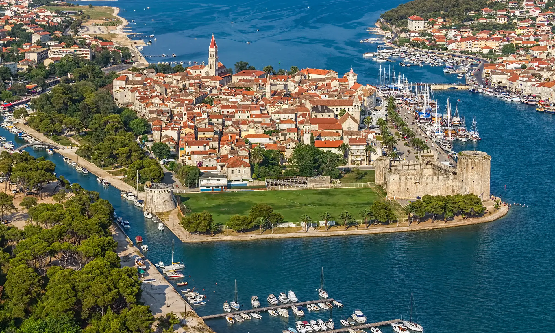 Vis and Biševo’s Blue Cave