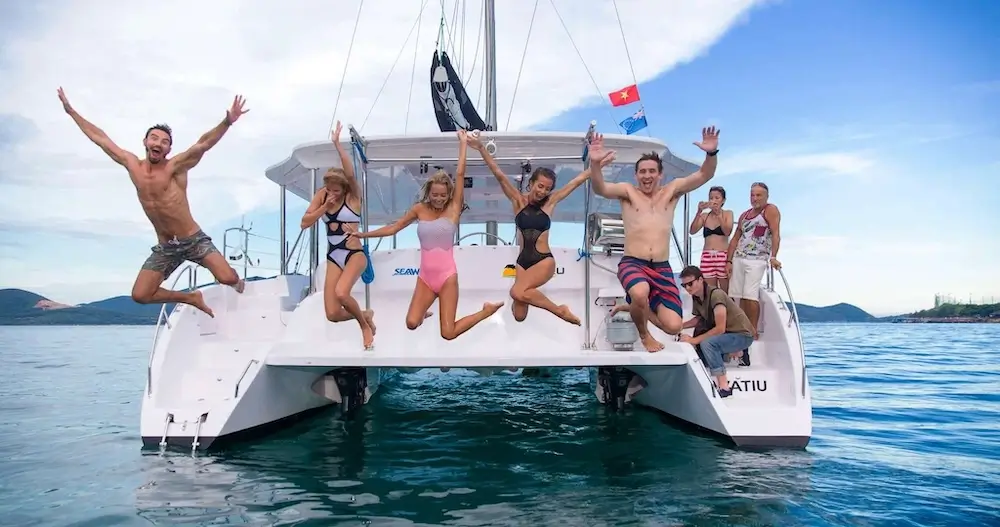 What's Included In A Catamaran Rental Package 4